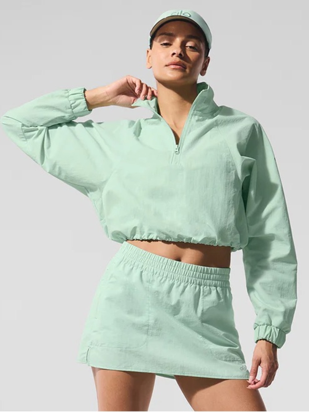 Alo Cropped 1/4 Zip Alumni Pullover